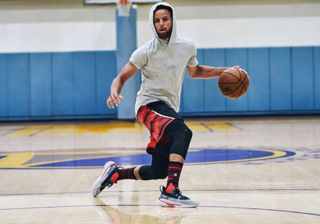 德天空：基米希周一上午接受了负荷测试，但还不确定能否出战（德天空：基米希周一上午接受负荷测试，能否出场尚未可知）