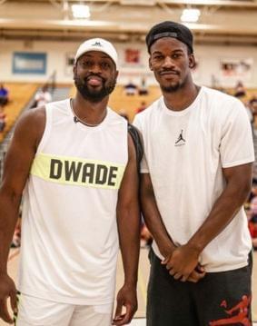 记者：450万+奖金已不足以续约伊尔迪兹；尤文对球员估价上亿（记者称450万年薪加奖金已难续约伊尔迪兹，尤文对其估值已破亿）