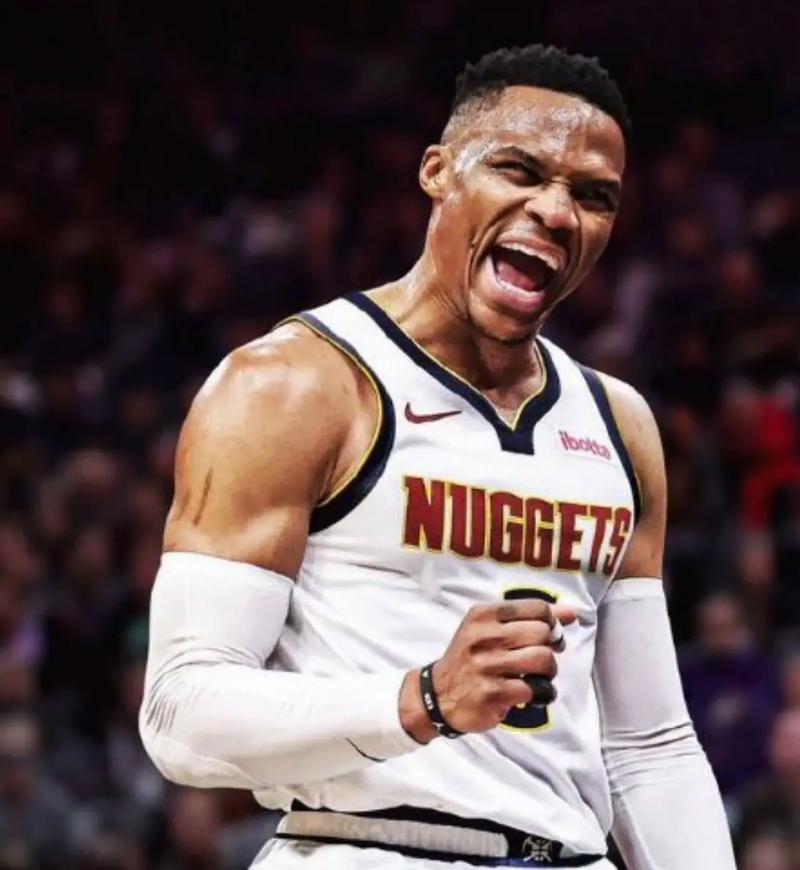 头号大鱼！字母哥与雄鹿谈判将升级 尼克斯不再拥有独家谈判权（重磅变局：字母哥与雄鹿谈判升级，尼克斯不再享有独家谈判权）