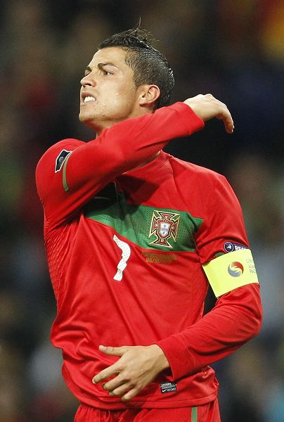 手感热得发烫！拉文半场三分7中6独砍29分5篮板（拉文半场火力全开：三分7投6中，豪取29分5板）