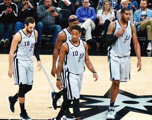 斯内德：金球评选标准已比梅罗时期合理，姆巴佩100%能拿（斯内德：金球评选比梅罗时代更公允，姆巴佩夺魁毫无悬念）