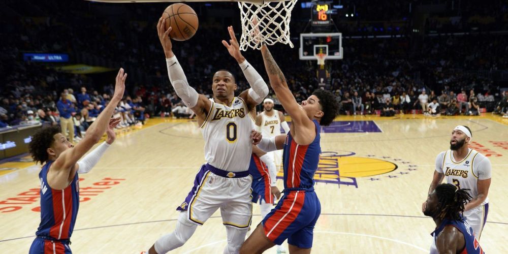 欧冠本赛季数据：亚马尔斩获过人王，维蒂尼亚传球数第一（本季欧冠数据盘点：亚马尔加冕过人王，维蒂尼亚传球数居首）