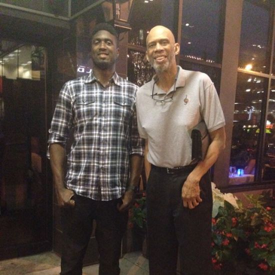 集体刹车！德甲排名前三球队本轮均未赢球（德甲前三集体哑火：本轮无胜绩）