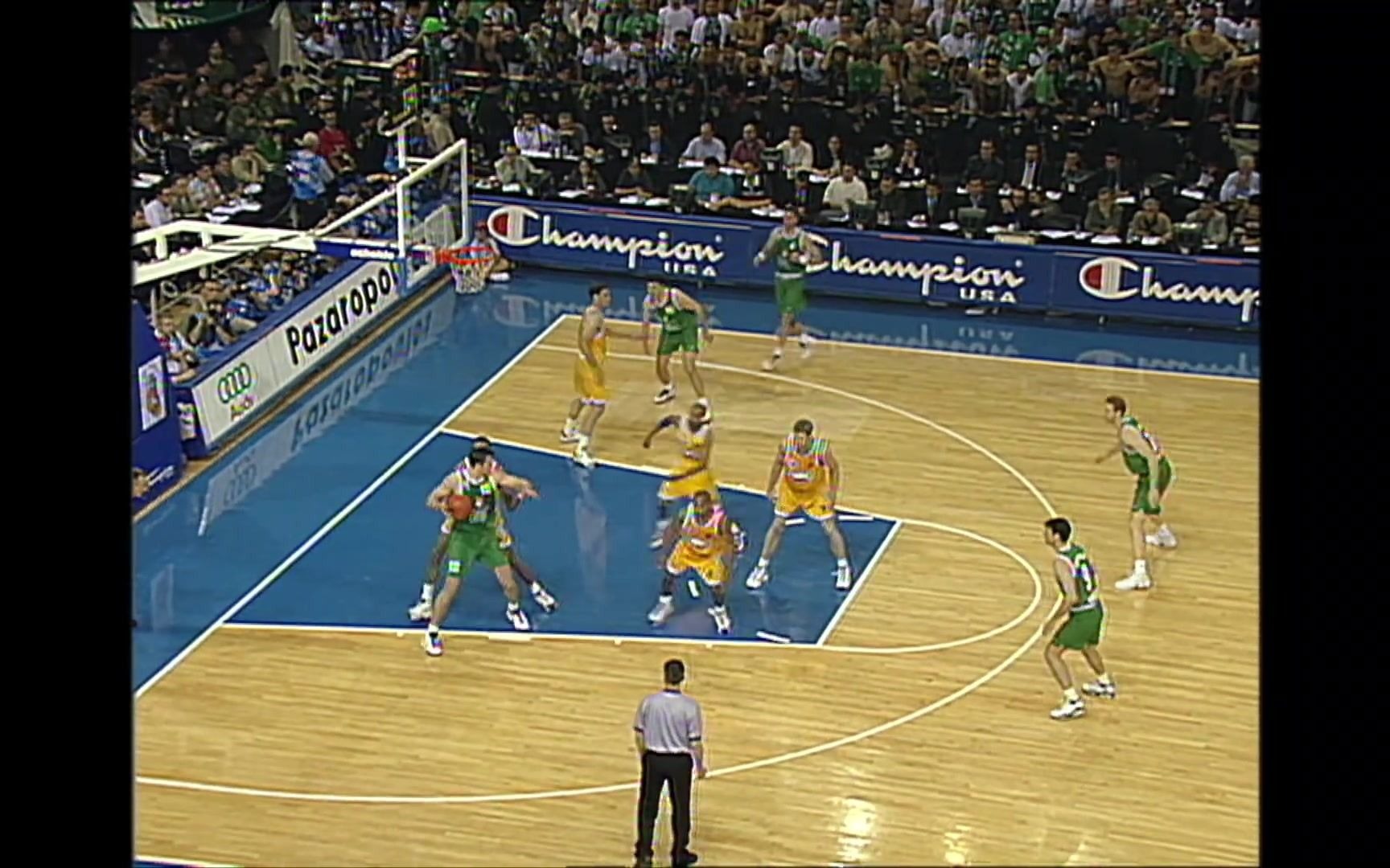 前女篮主帅李亚光：娶羽毛球国手为妻，奥运夺银后升官，65岁被抓（前女篮主帅李亚光：迎娶羽球国手，奥运摘银后晋升，65岁被查）